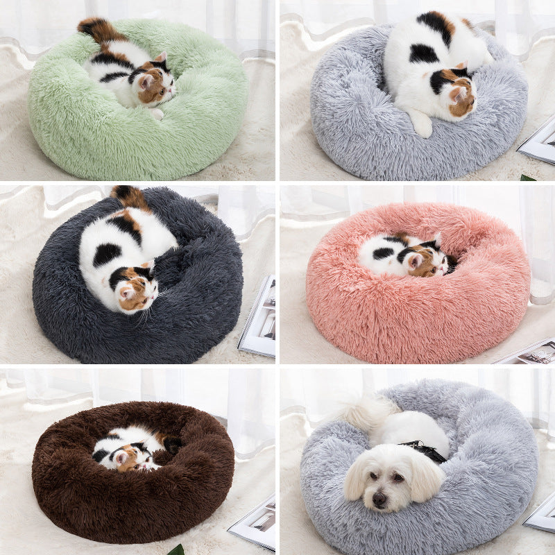 Plush Winter Pet Bed for Maximum Comfort