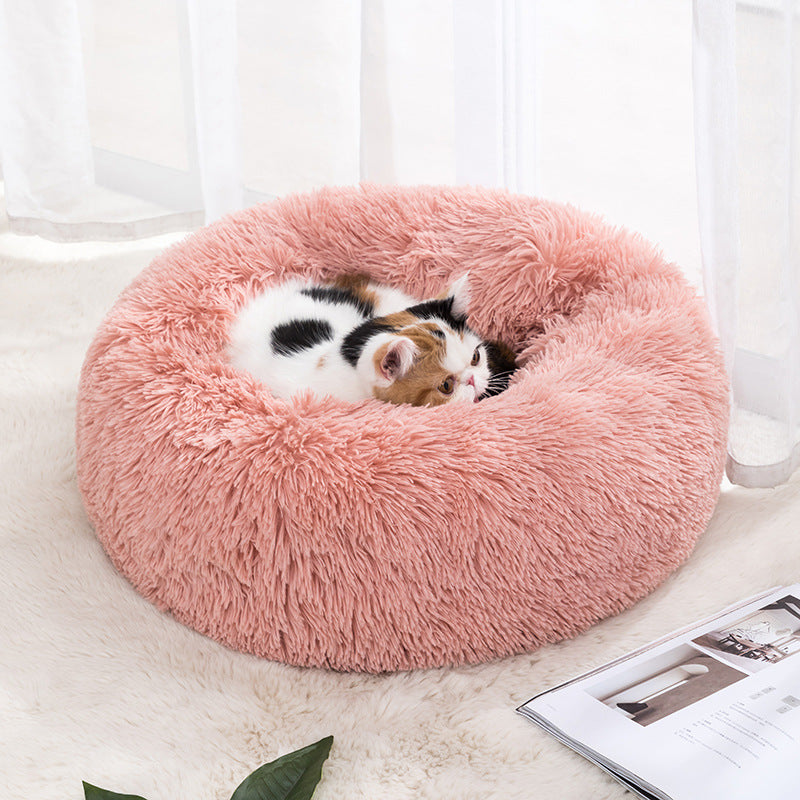 Plush Winter Pet Bed for Maximum Comfort