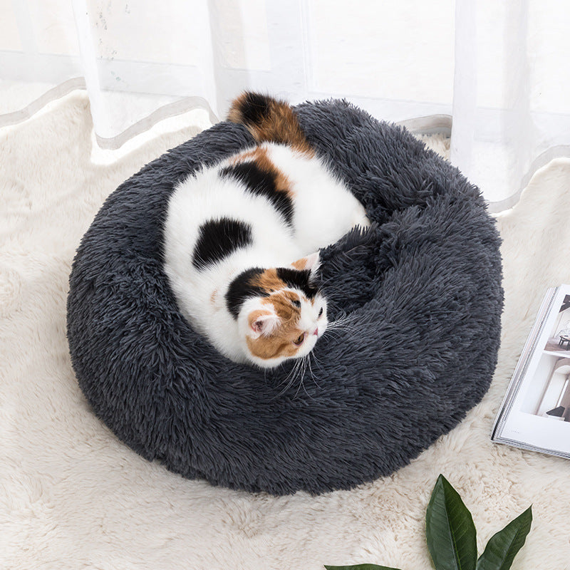 Plush Winter Pet Bed for Maximum Comfort